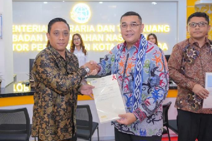 Wamen Ossy Tegaskan ATR/BPN Harus Jadi Solusi Pembangunan di Kaltim