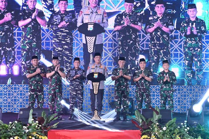 Danlanud Sultan Hasanuddin Hadiri Buka Puasa Bersama TNI-Polri dan Forkopimda Sulsel